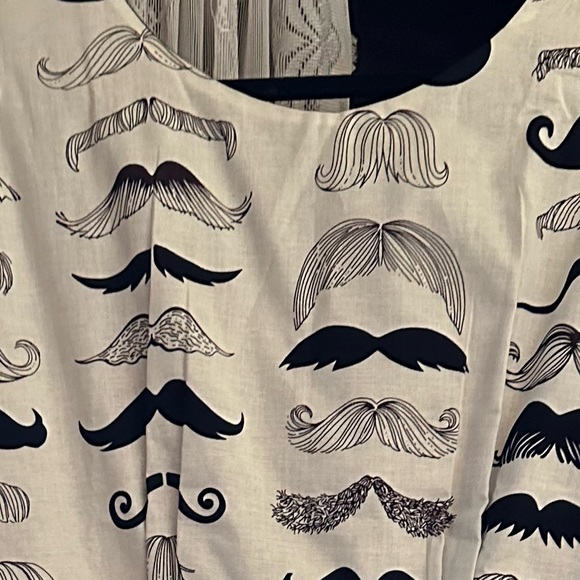 New with tags Hemet HEAD OVER WHEELS MUSTACHE DRESS in size XL - Picture 7 of 7